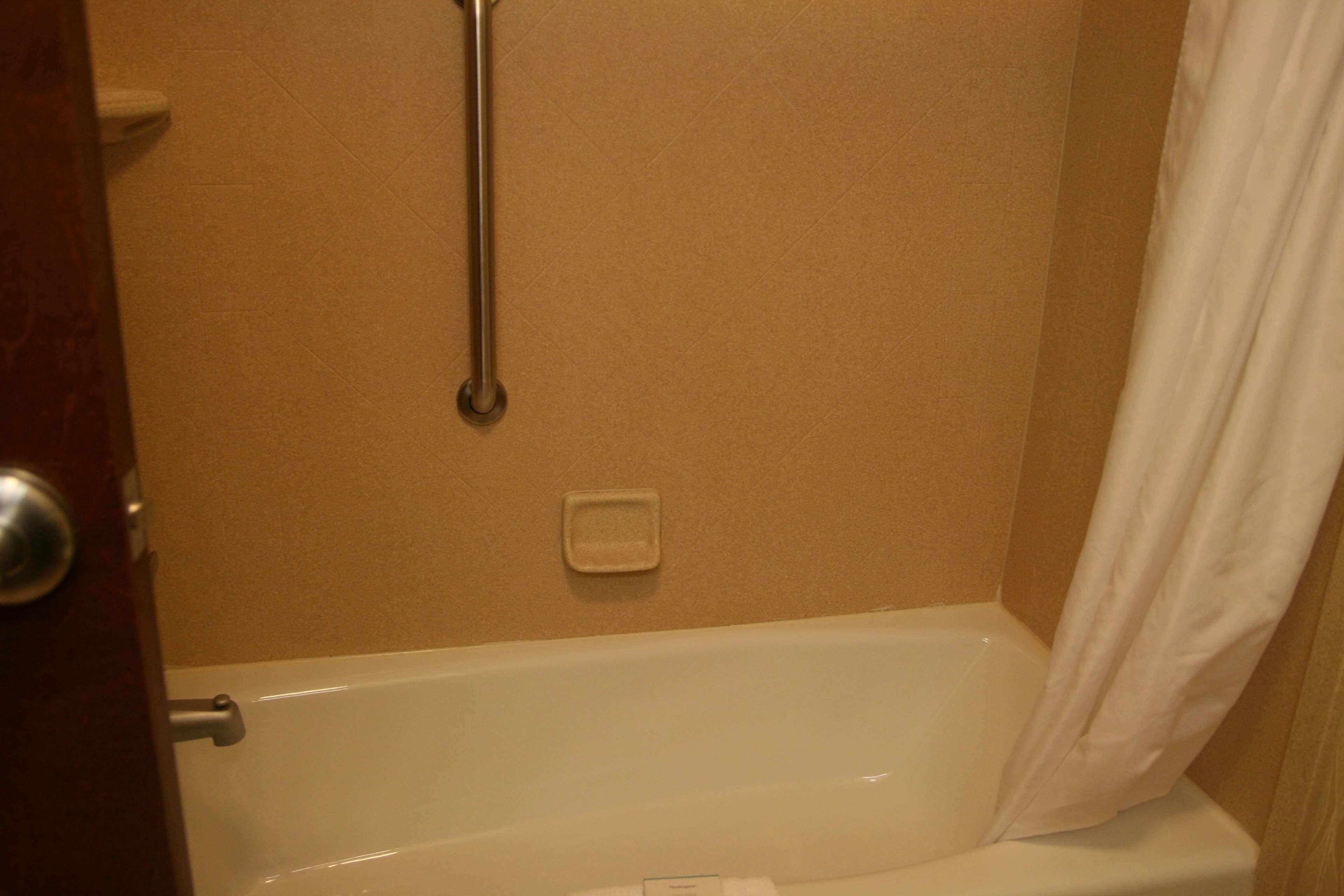 Hotel Hampton