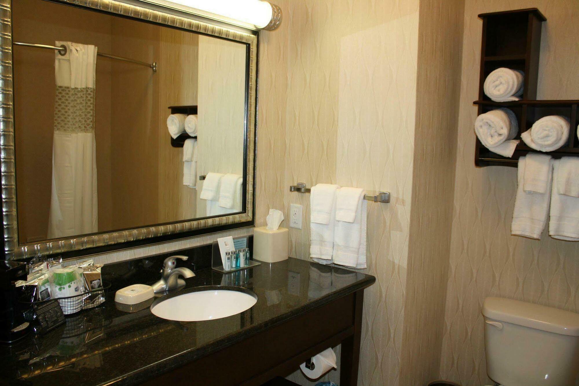Hotel Hampton
